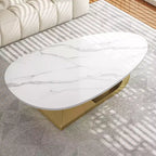 Table basse avec plateau en céramique et base contemporaine en acier inoxydable, une pièce maîtresse durable et élégante pour le salon.